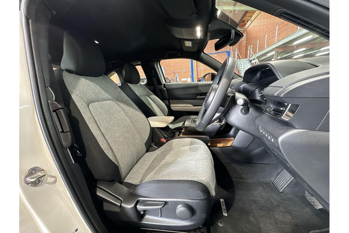 2023 Mazda MX-30 G20e Evolve DR Series