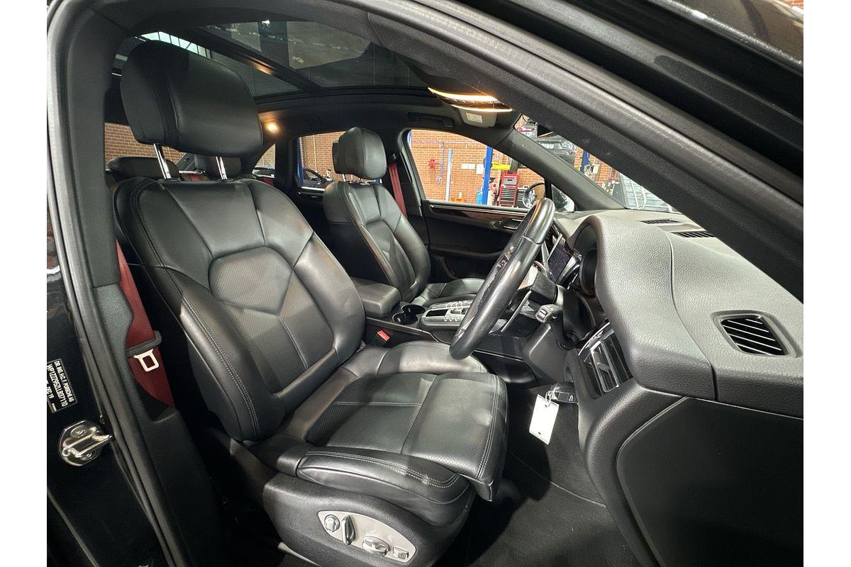 2019 Porsche Macan S 95B