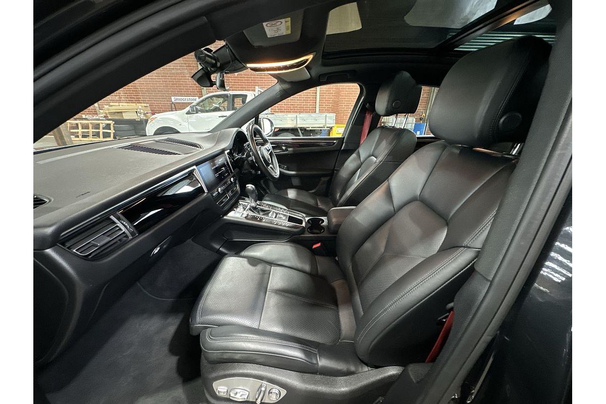 2019 Porsche Macan S 95B