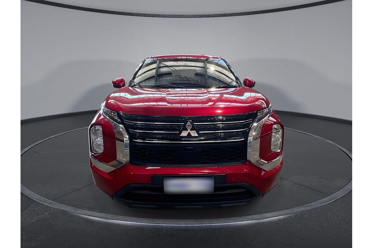 2022 Mitsubishi Outlander ES ZM