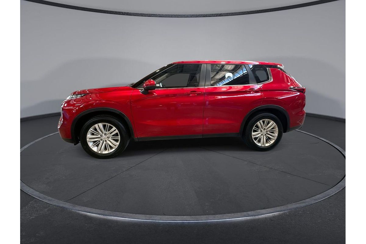 2022 Mitsubishi Outlander ES ZM