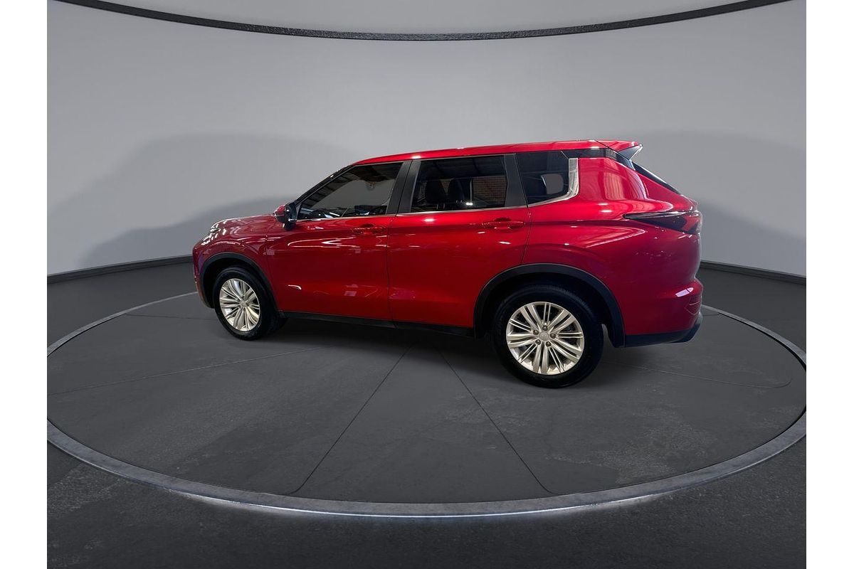 2022 Mitsubishi Outlander ES ZM