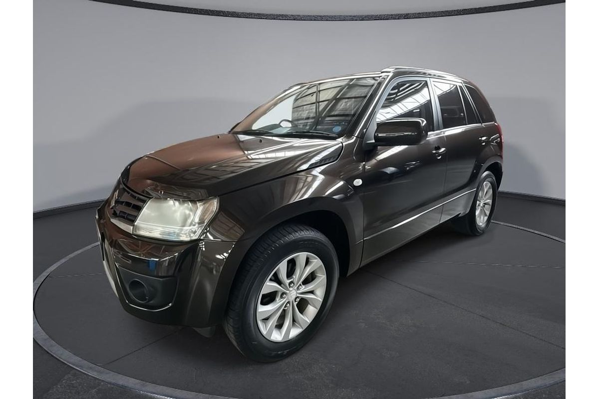2013 Suzuki Grand Vitara Urban JB