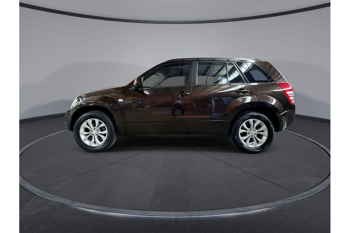 2013 Suzuki Grand Vitara Urban JB