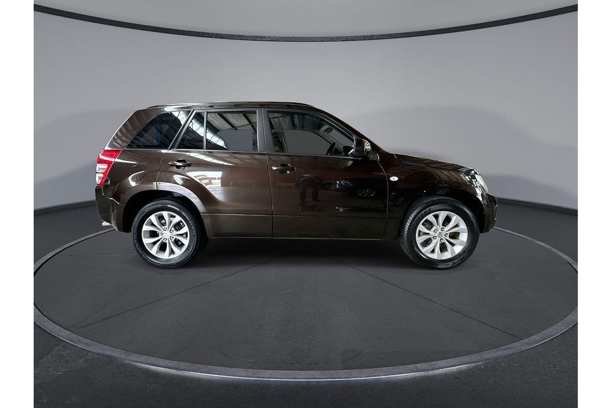 2013 Suzuki Grand Vitara Urban JB