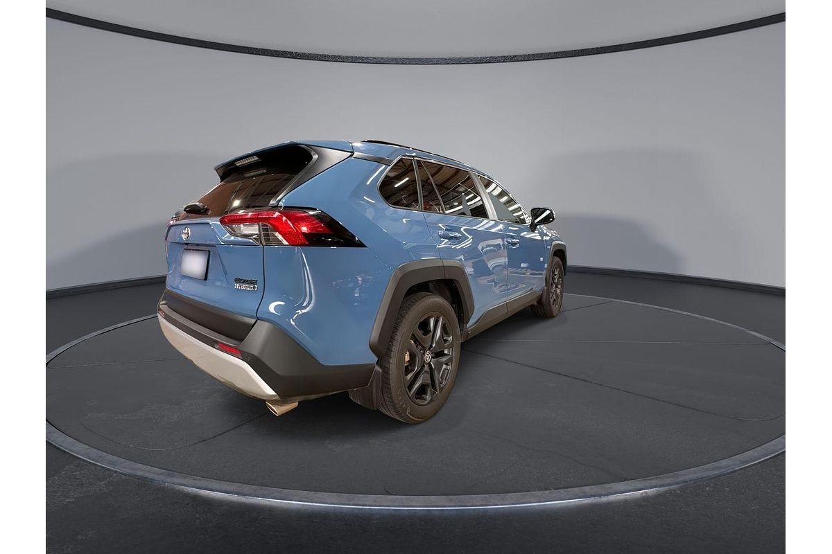 2021 Toyota RAV4 Edge AXAH54R