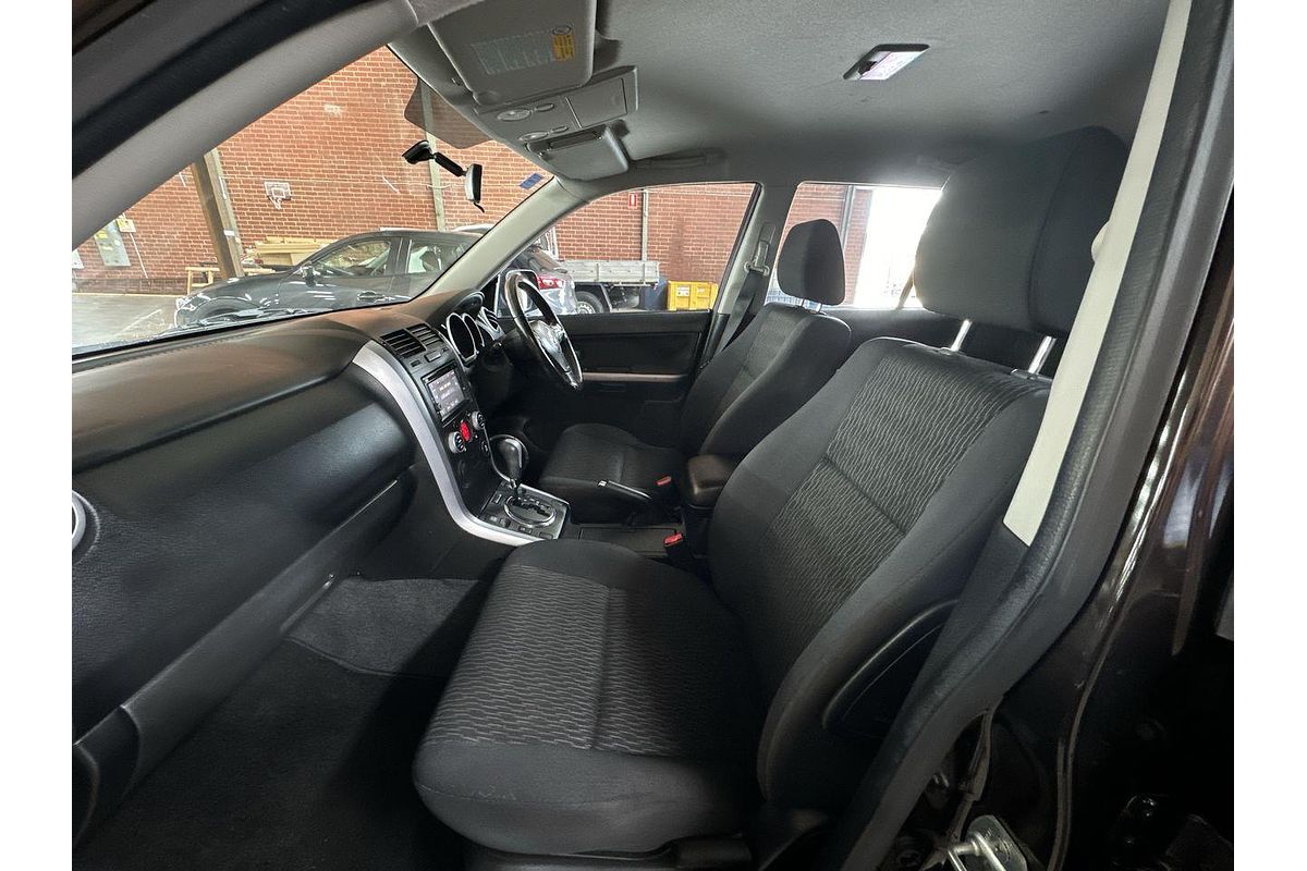 2013 Suzuki Grand Vitara Urban JB