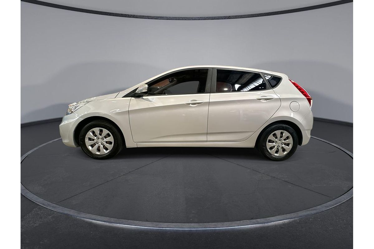 2016 Hyundai Accent Active RB3