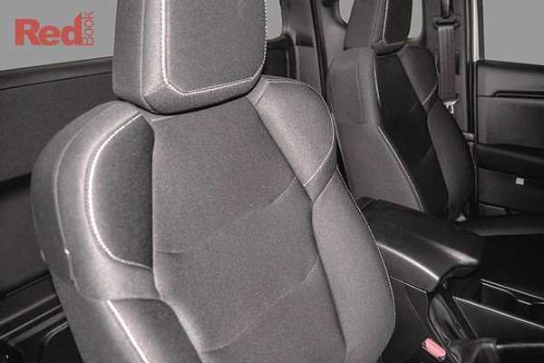 2023 Isuzu D-MAX SX 4X4