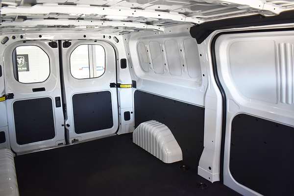 2024 LDV Deliver 7 LWB