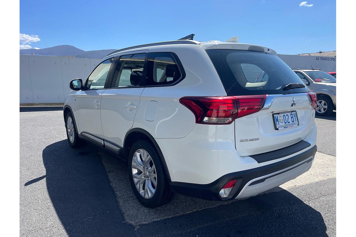 2020 Mitsubishi Outlander ES ZL