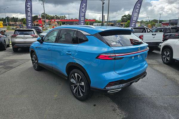 2024 MG HS Essence AS33