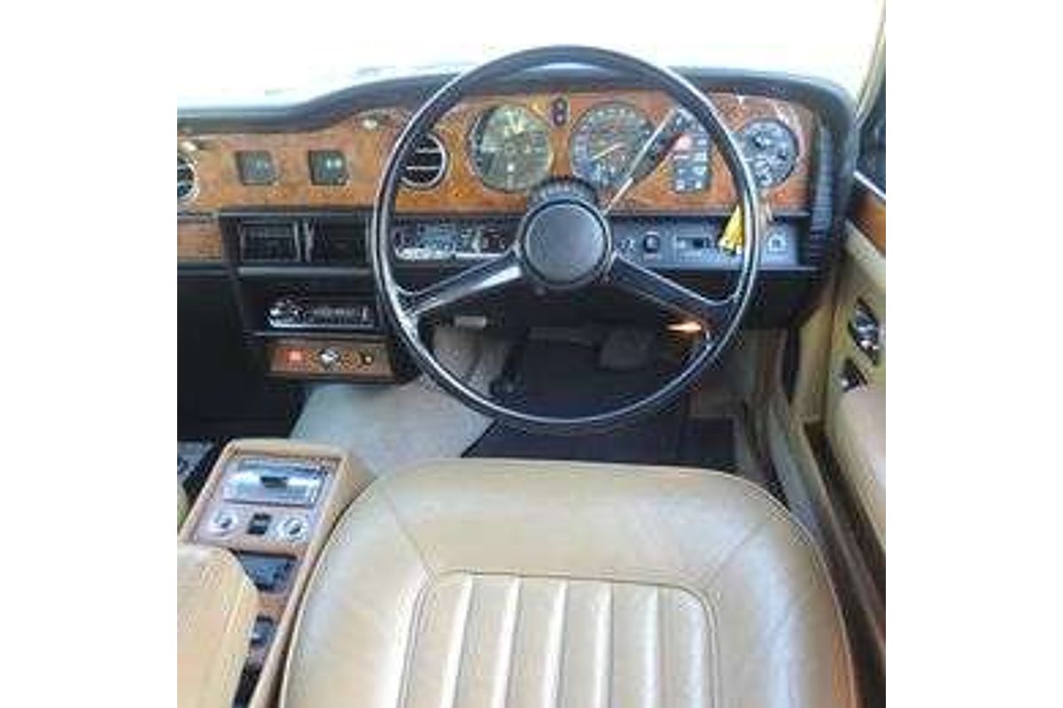 1988 Rolls-Royce SILVER SPIRIT