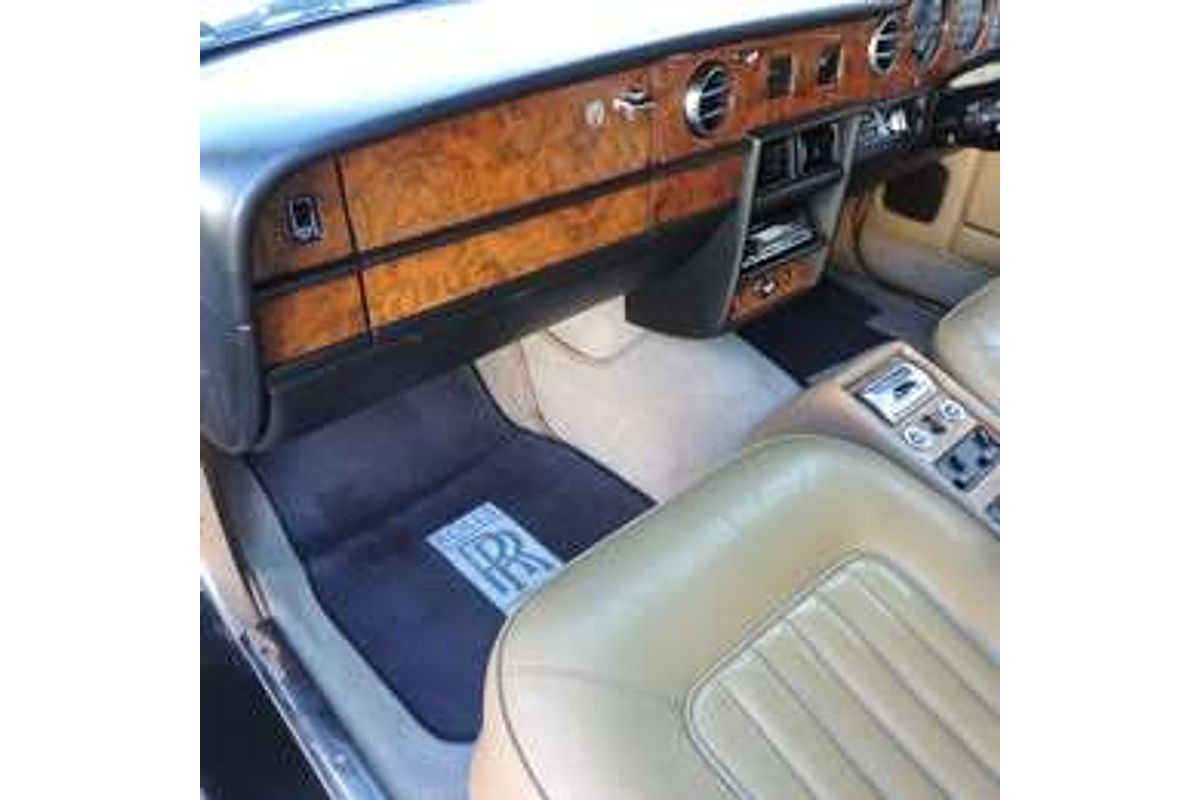 1988 Rolls-Royce SILVER SPIRIT