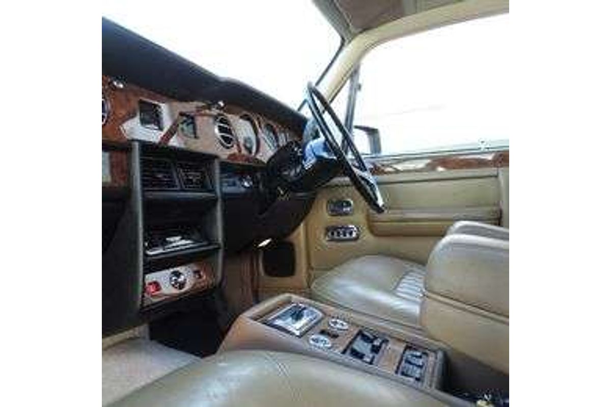 1988 Rolls-Royce SILVER SPIRIT