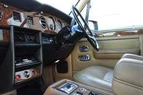 1988 Rolls-Royce SILVER SPIRIT