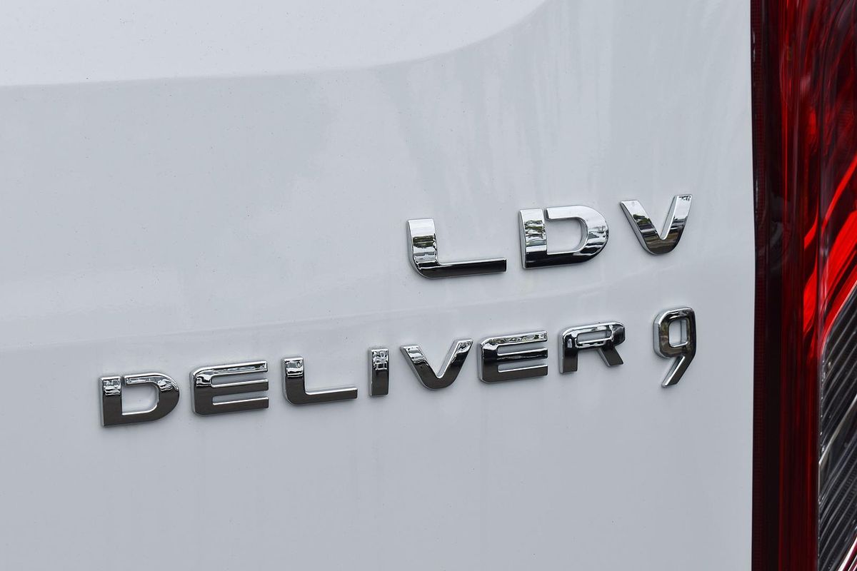 2024 LDV Deliver 9 LWB