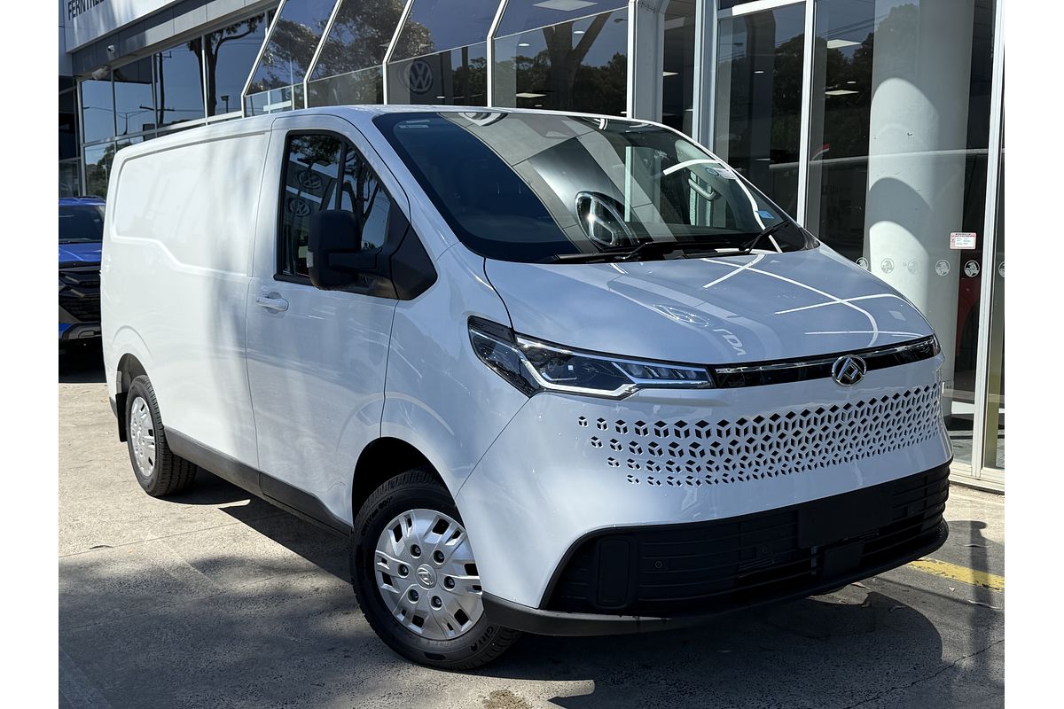 2024 LDV Deliver 7 SWB