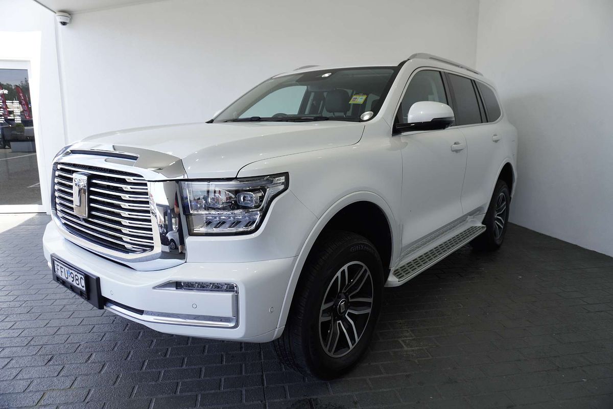 2024 GWM Tank 500 Lux Hybrid P03