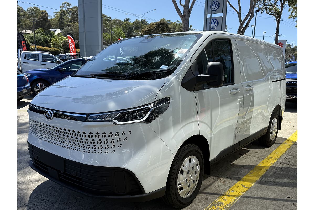 2024 LDV Deliver 7 SWB