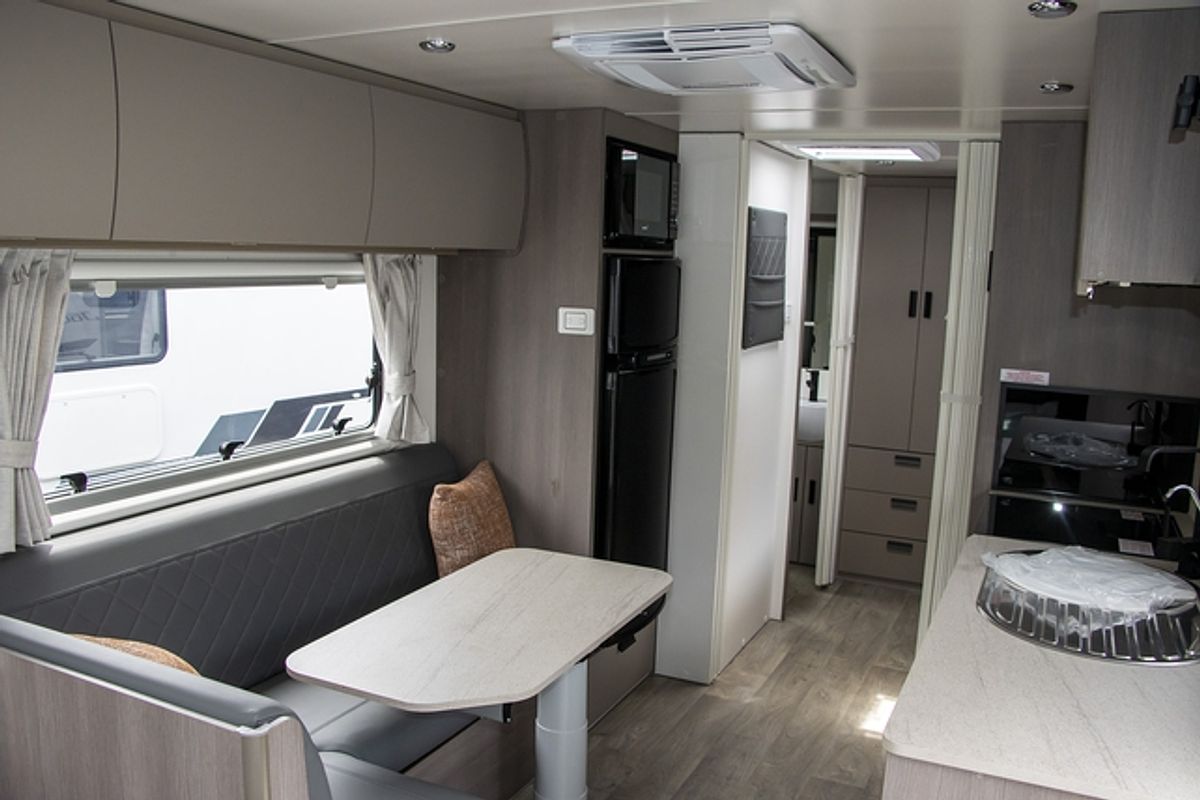 2024 Jayco JOURNEY CARAVAN 22.68-1.OB.JY-MY24