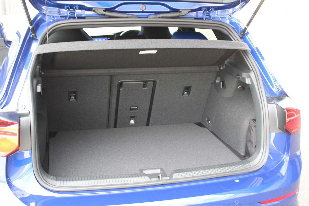 2024 Volkswagen Golf R 8