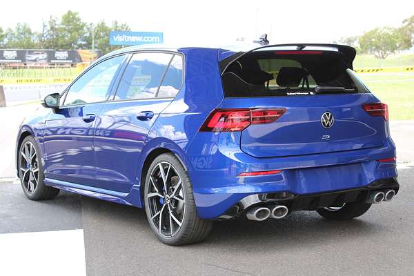 2024 Volkswagen Golf R 8