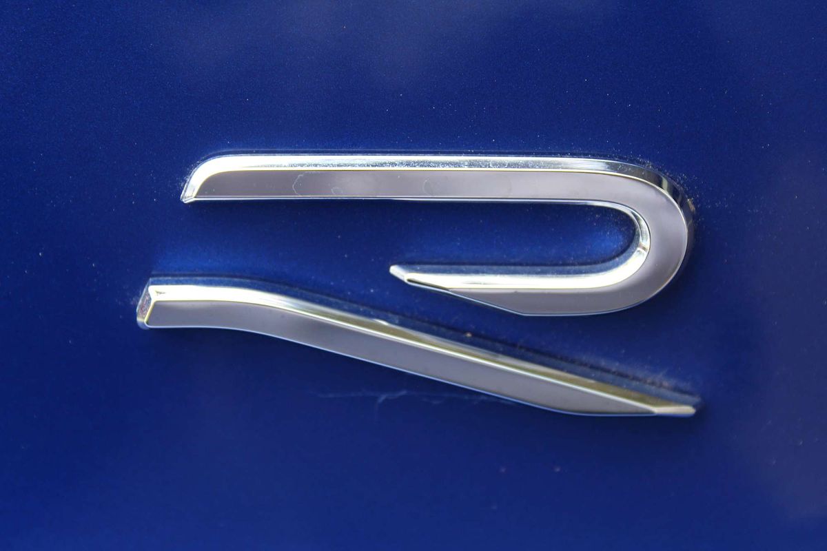 2024 Volkswagen Golf R 8