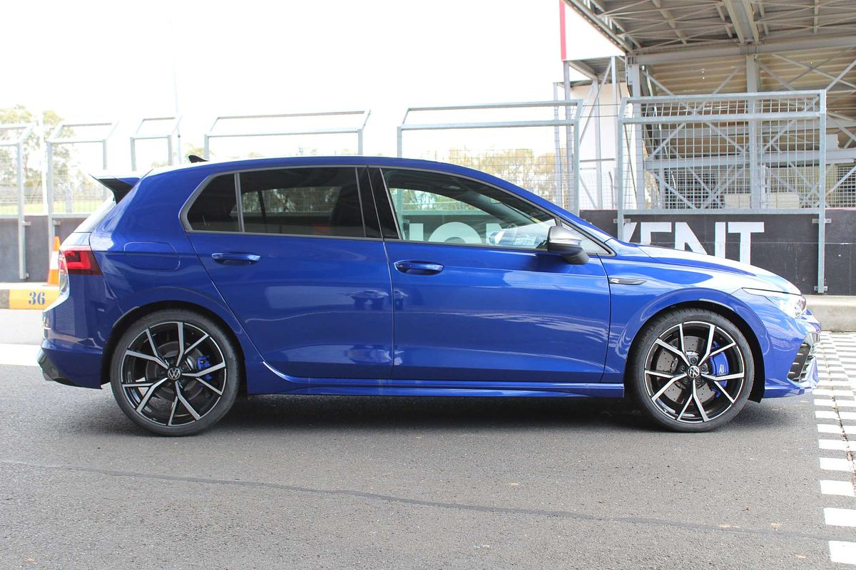2024 Volkswagen Golf R 8