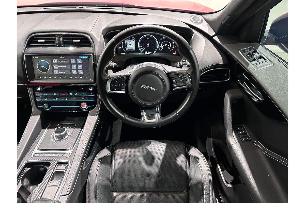 2017 Jaguar F-PACE 25d R-Sport X761