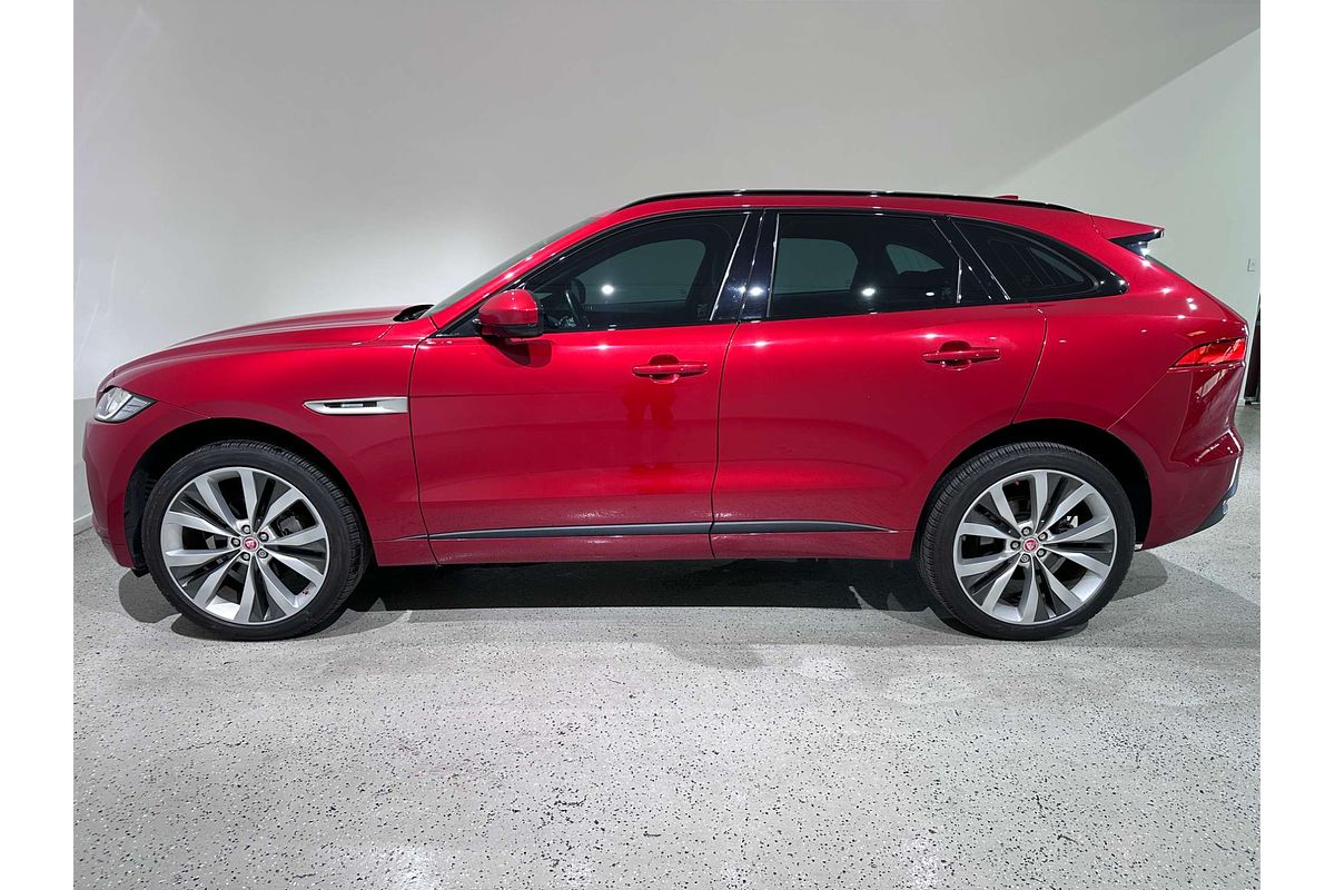 2017 Jaguar F-PACE 25d R-Sport X761