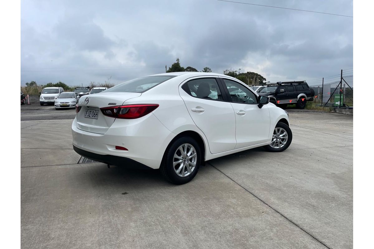 2016 Mazda MAZDA2 MAXX DL MY16