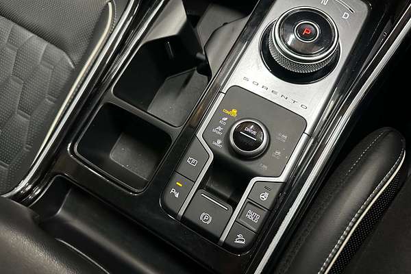 2022 Kia Sorento GT-Line MQ4