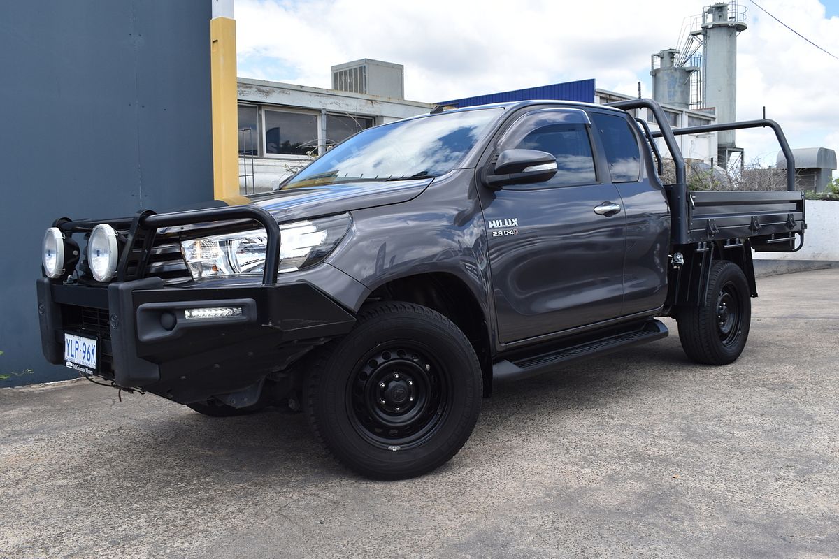 2016 Toyota Hilux SR GUN126R 4X4