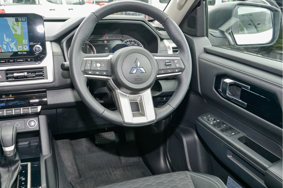 2024 Mitsubishi Triton GLS MV 4X4