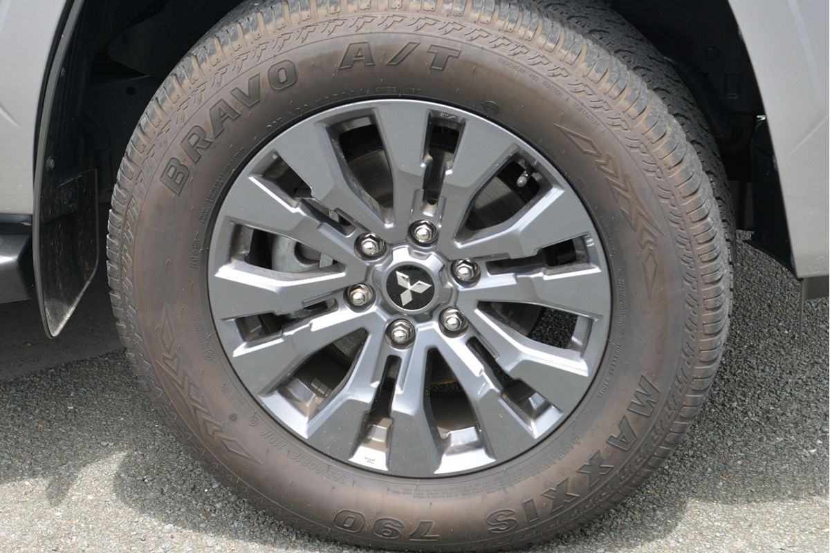 2024 Mitsubishi Triton GLS MV 4X4