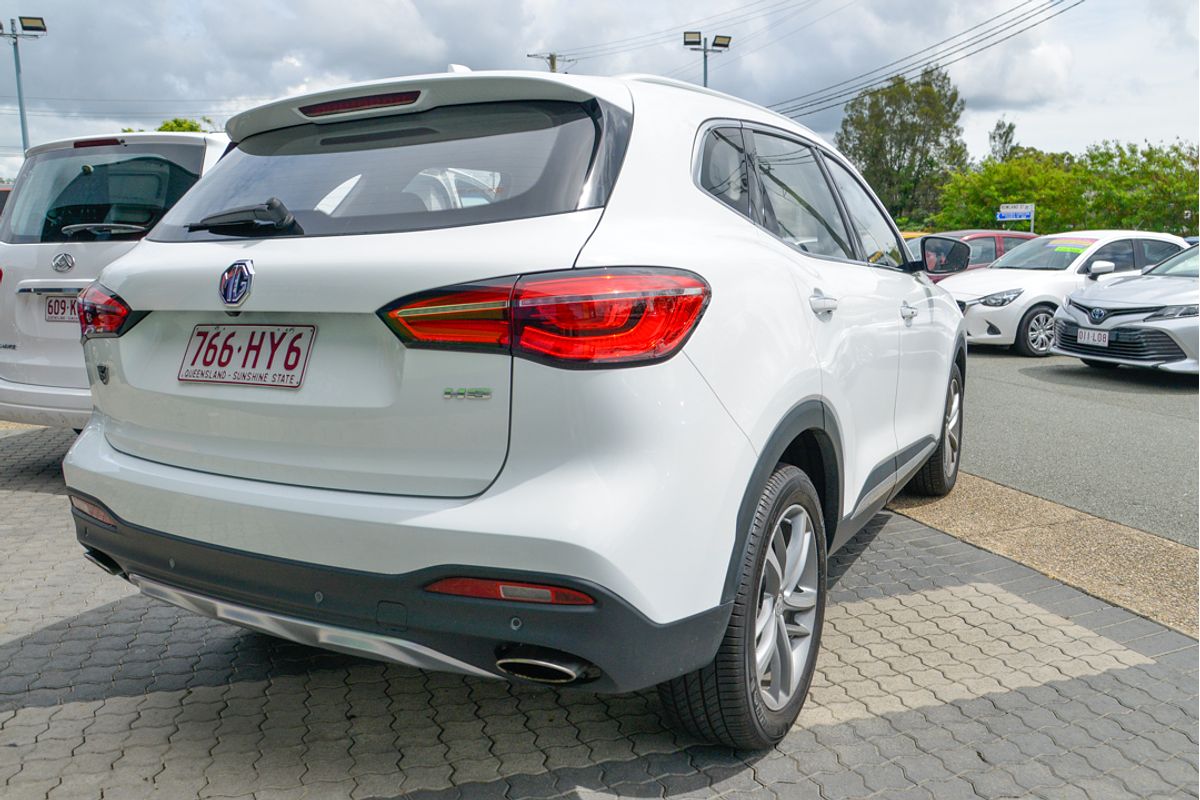 2022 MG HS Excite SAS23