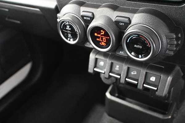 2022 Suzuki Jimny GLX GJ