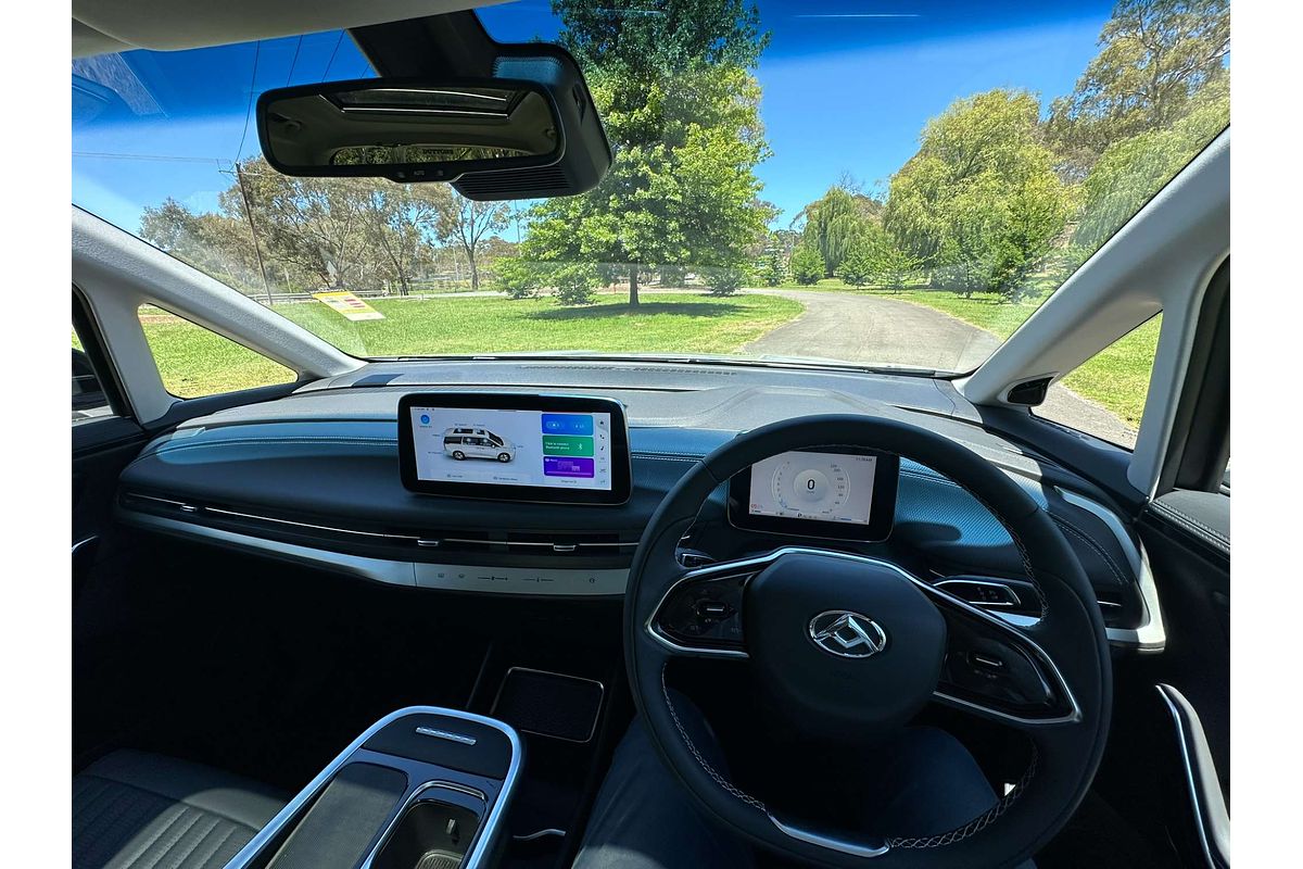 2023 LDV MIFA Executive