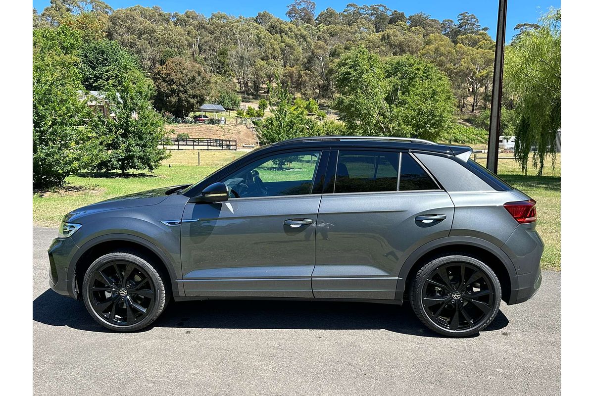 2024 Volkswagen T-Roc 140TSI R-Line D11