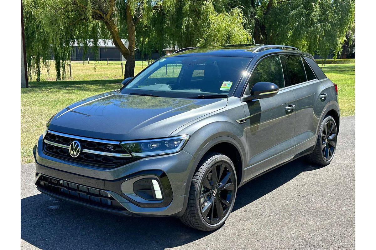 2024 Volkswagen T-Roc 140TSI R-Line D11