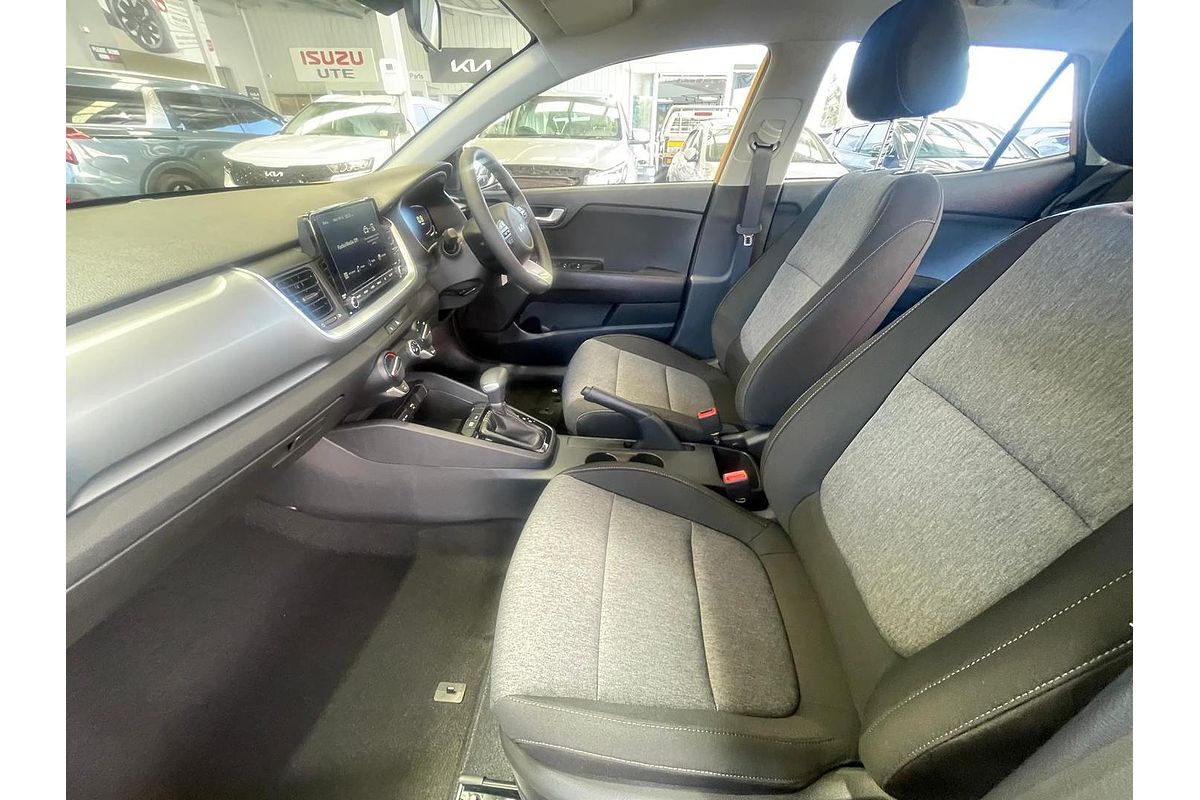 2024 Kia Stonic S YB