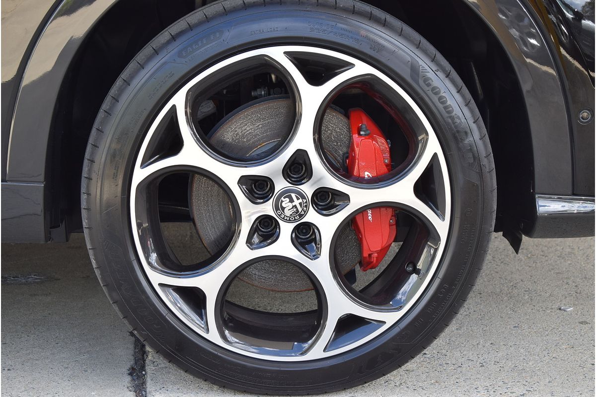 2023 Alfa Romeo Tonale Veloce Plug-In Hybrid