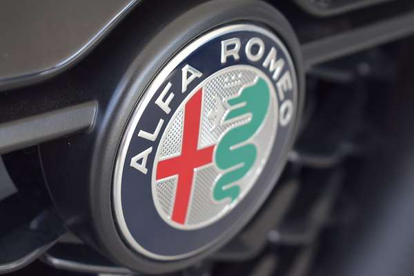 2023 Alfa Romeo Tonale Veloce Plug-In Hybrid