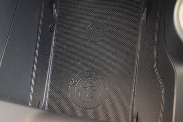 2023 Alfa Romeo Tonale Veloce Plug-In Hybrid
