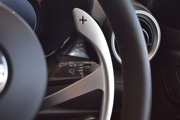 2023 Alfa Romeo Tonale Veloce Plug-In Hybrid
