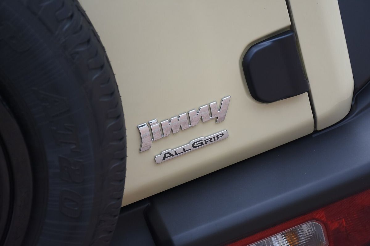 2024 Suzuki Jimny GLX GJ
