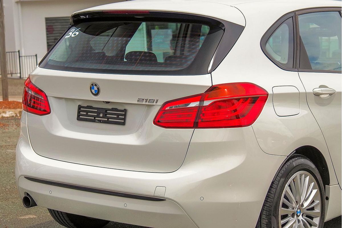 2015 BMW 2 Series 218i Sport Line F45