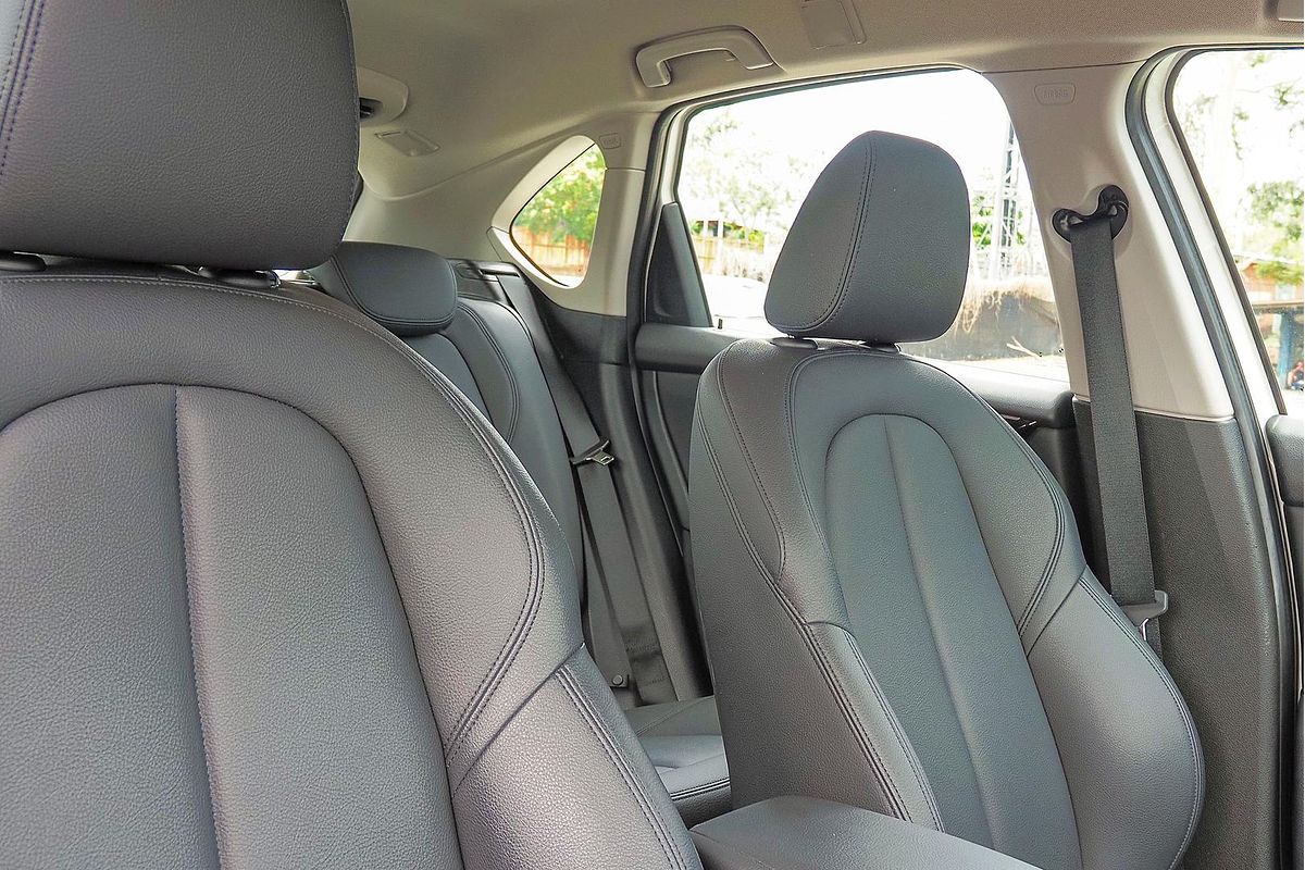 2015 BMW 2 Series 218i Sport Line F45