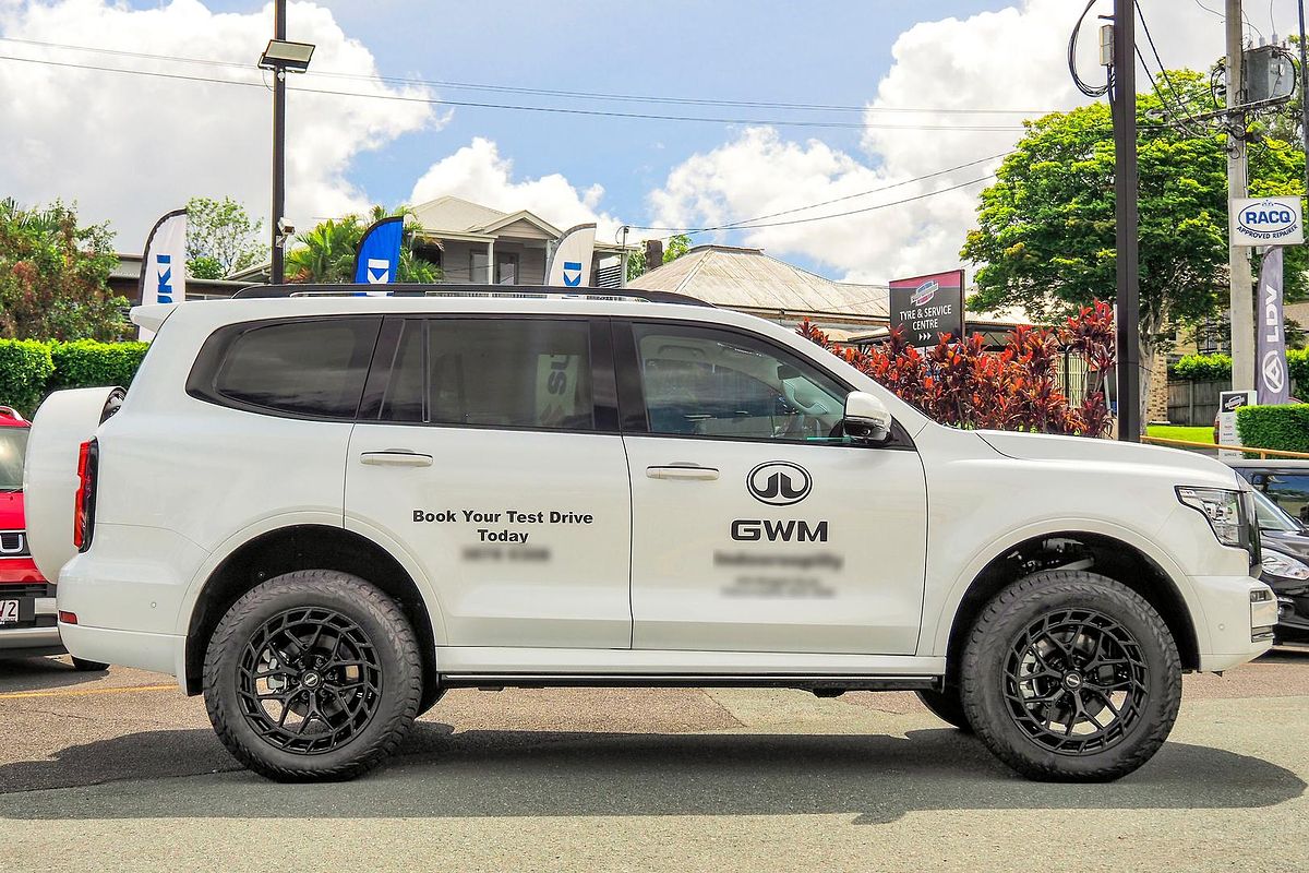 2024 GWM Tank 500 Ultra Hybrid P03